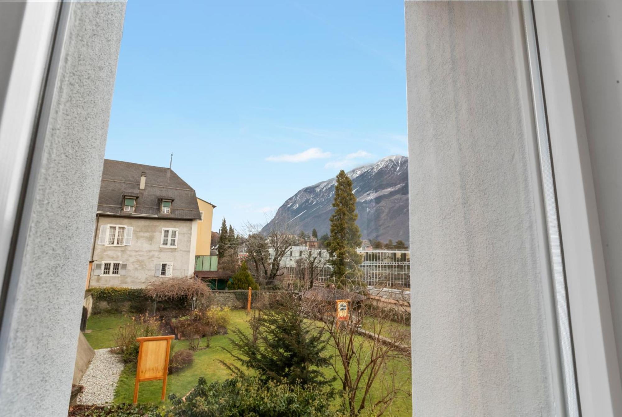 Hotel De La Poste Sierre Exterior photo